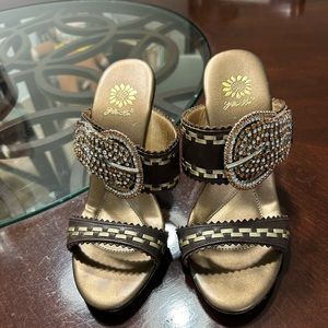 High platform sandals, brown color, rhinestone upper leather